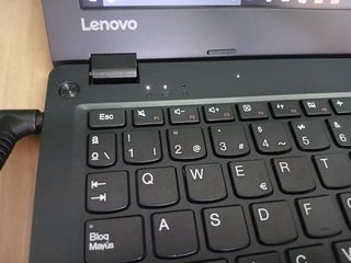 Lenovo Ideapad 110S-11Ibr 1.6GHZ 11.6" portátil