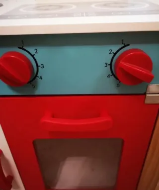 Cocina de madera para niños
