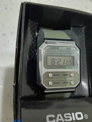 Orologio Casio A100WE Argento e Verde