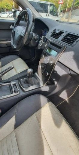 Volvo V50 2008 2.0d 136CV RDESIGN