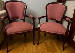 Urge vender por mudanza, salon completo