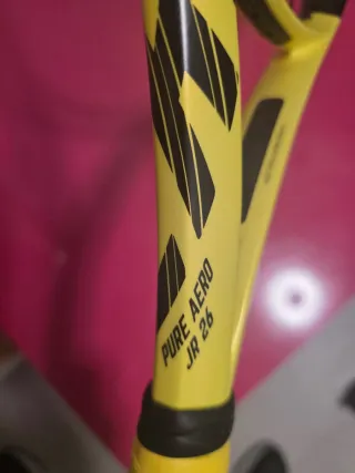Babolat Pure Aero JR 26