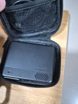 Navegador Garmin Nuvi 1200 + Soporte RAM