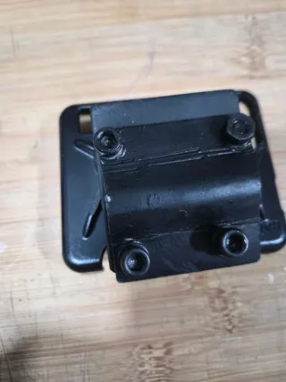 Navegador Garmin Nuvi 1200 + Soporte RAM