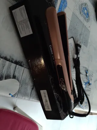 Piastra per capelli rosa