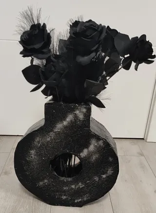 Jarrón artesanal  negro