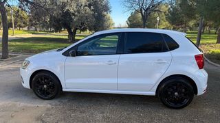 Volkswagen Polo 2016. solo. 115.000