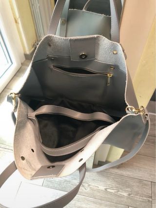 Borsa grande in pelle grigia