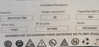 Carretilla elevadora eléctrica 6mts..