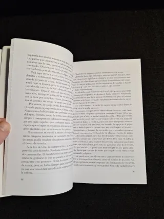 Kobo Abe. La mujer de la arena