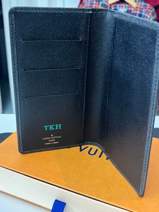 Cartera Louis Vuitton Negra