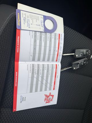 Volkswagen Touran 2012