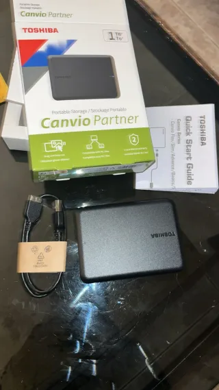Disco Duro Externo Toshiba Canvio Partner 1TB