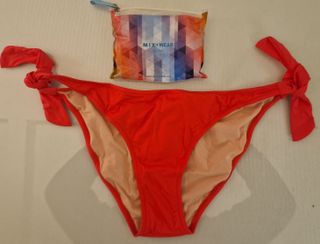 Lote 19 bragas baño MIX WEAR 3 mod.