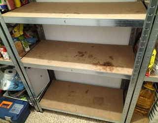 Estantería de almacenaje metálica