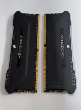 Corsair Vengeance RGB DDR4 32GB
