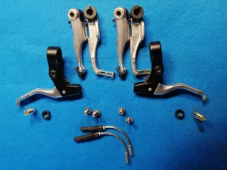 Lote Manetas y Frenos V-Brake peso 400 grs C-STAR