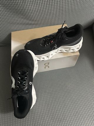 Zapatillas On Cloudmonster 2