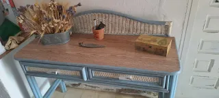 Recibidor/Entradita Azul y Marrón