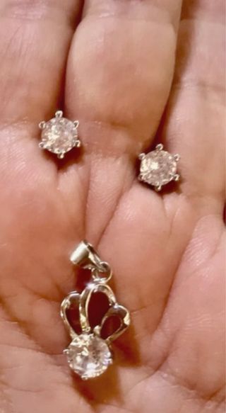 Conjunto de Joyas con Piedrecitas