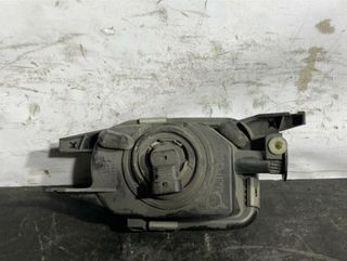 Mercedes 60498 faro antiniebla izq clk 1.8 200 cgi