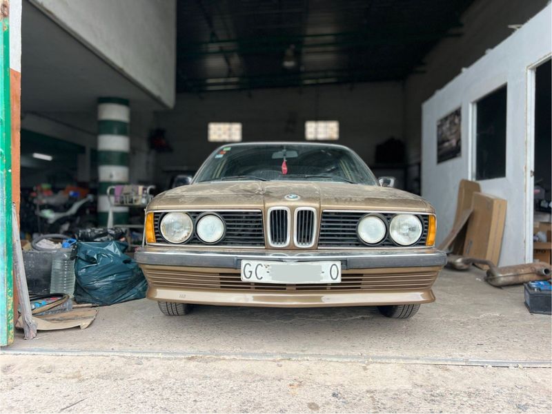 BMW Serie 7 1980 - foto 1