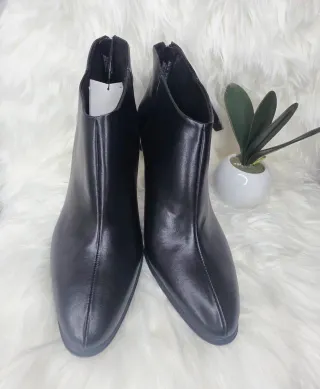 Botines piel Zara tacón aguja