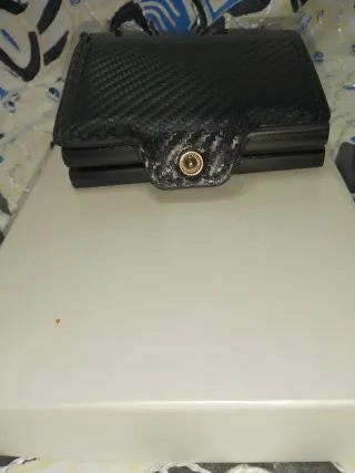 Portafoglio uomo doppia cassa RFID