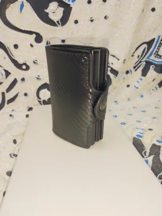 Portafoglio uomo doppia cassa RFID