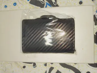 Portafoglio uomo doppia cassa RFID