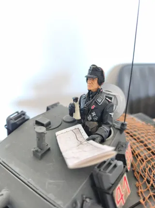 Maqueta Panzer 1/16 Combate Alemán