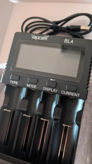 Cargador Vapcell BL4