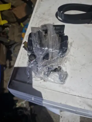 Cinturón Trasero volvo v40 diesel 115cv