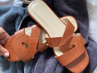 Sandalias marrones piel cocodrilo