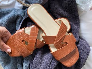 Sandalias marrones piel cocodrilo