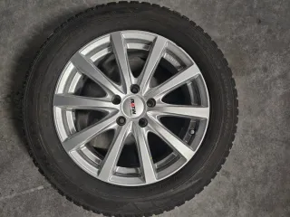 Llantas de Aluminio R17 con neumatico de invierno