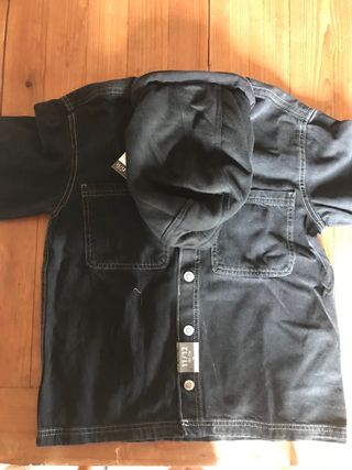 Chaqueta niño 11-12 años nueva con etiqueta