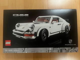 Lego Porsche 911 10295