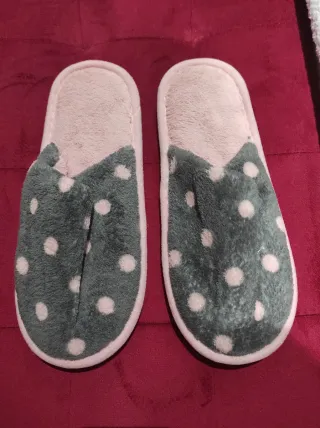 Ciabatte donna in pile nuove