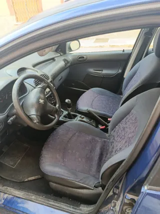 Peugeot 206 1999