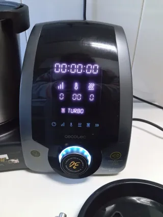 Robot de cocina Cecotec Mambo 8590