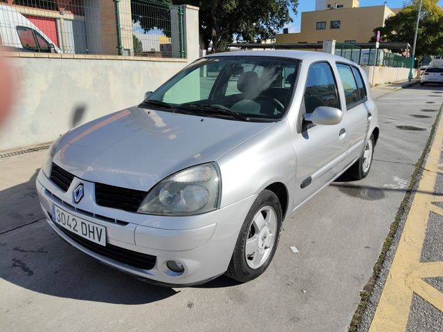 Renault Clio 2005