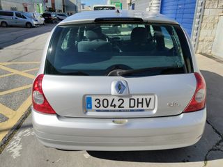 Renault Clio 2005