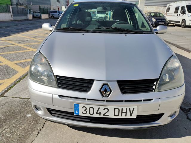 Renault Clio 2005