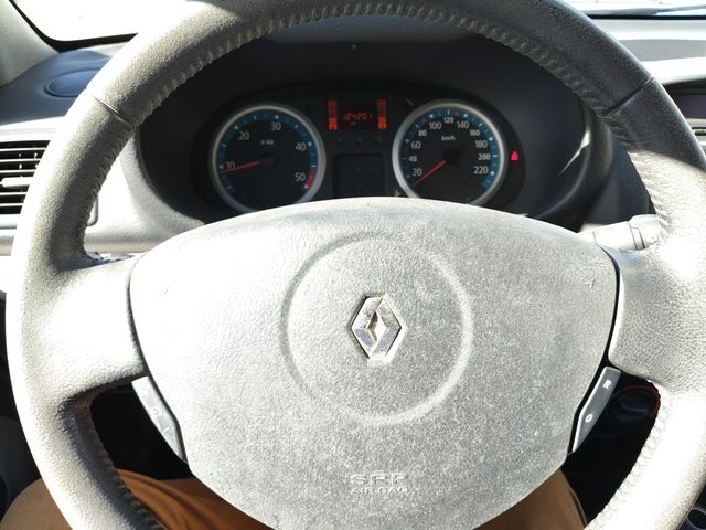 Renault Clio 2005