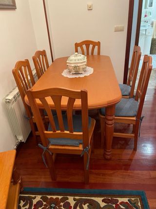 Mueble de salón de madera