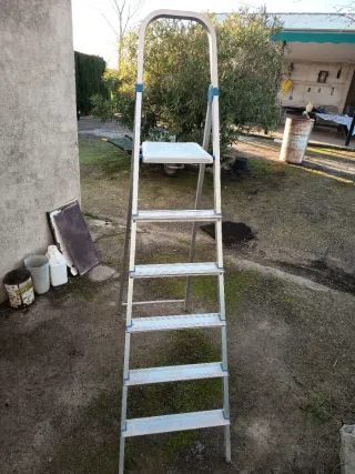 Escalera aluminio Tipermo