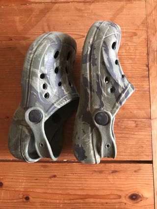 Chanclas niño talla 27