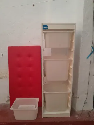 Lote de almacenamiento con cubos