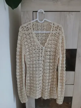 Maglia uncinetto beige